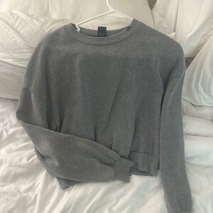 Wild Fable Cropped Gray Sweatshirt